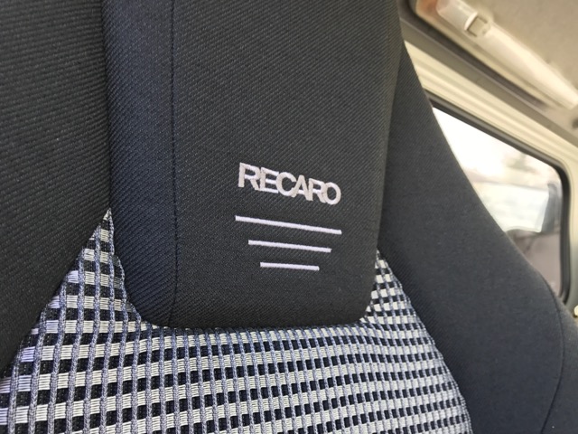 RECARO！