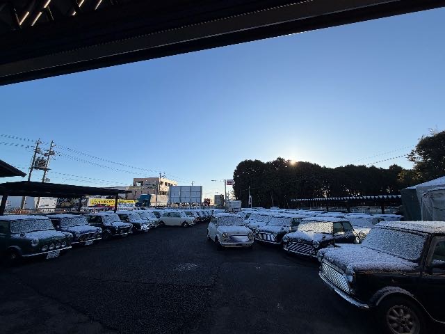 ゆーきやこんこ♪